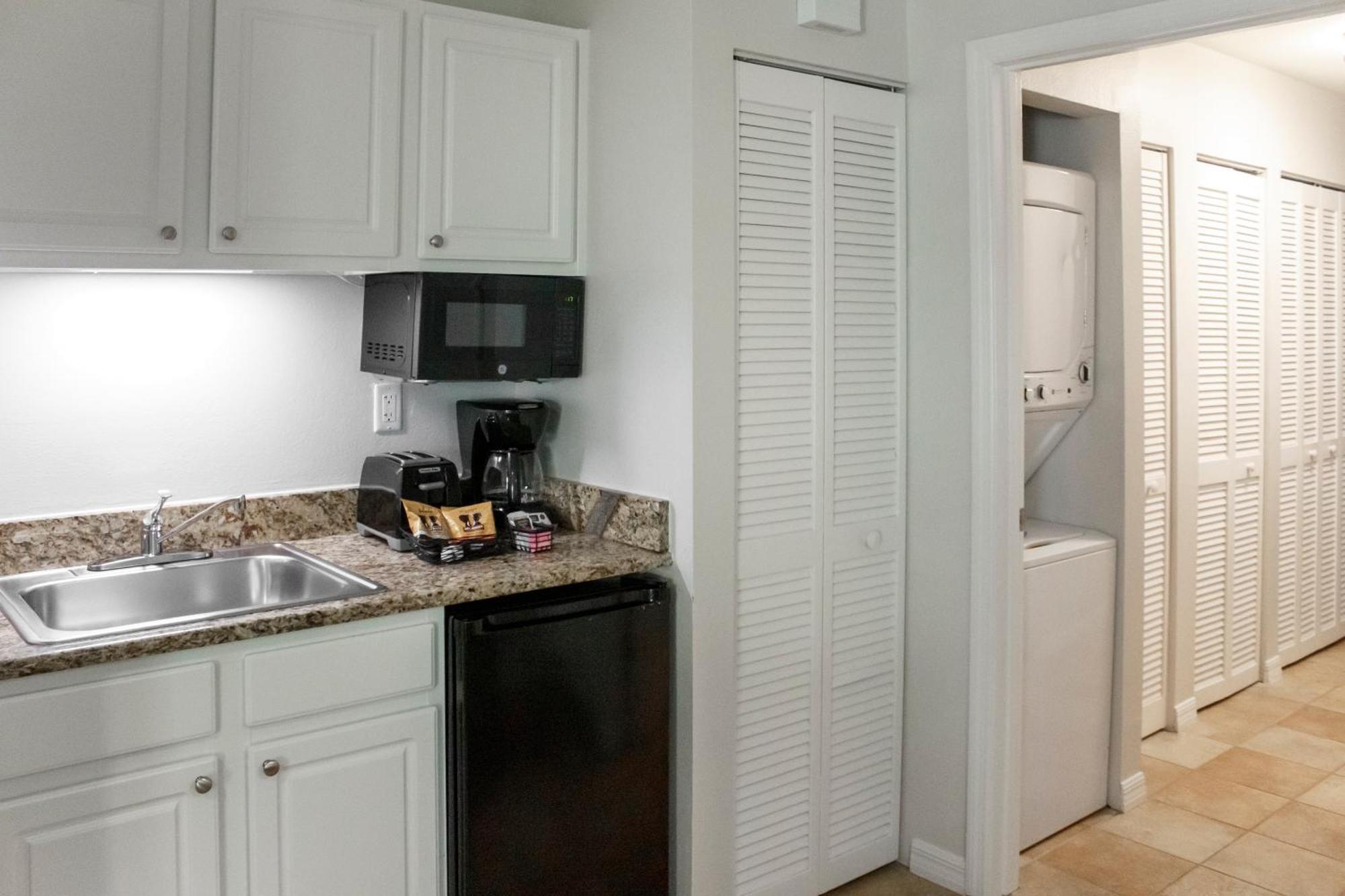 סלבריישן Barefoot'N Resort Kissimmee Orlando חדר תמונה